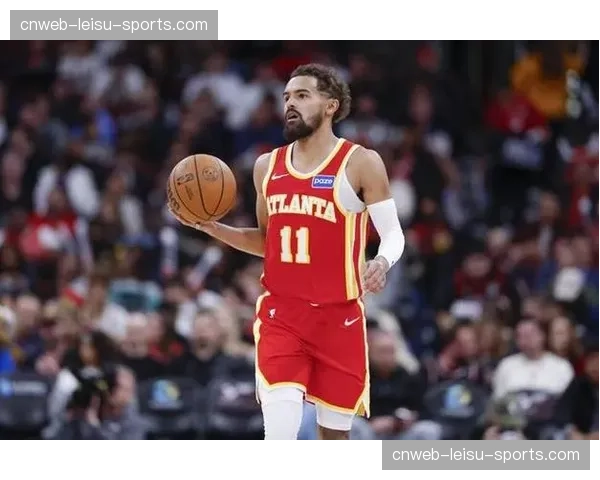 老鹰特雷-杨因右手腕酸痛将至少缺席一周,球队进攻发起方式面临调整